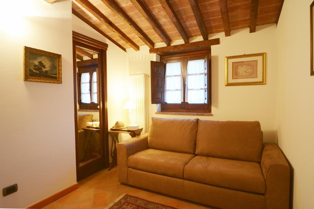 Agriturismo La Bicocca - Apt. "Il Leccio" Castel Rigone Værelse billede